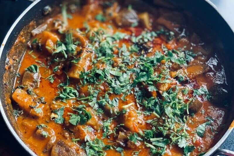 Tofu tikka masala in a bowl.